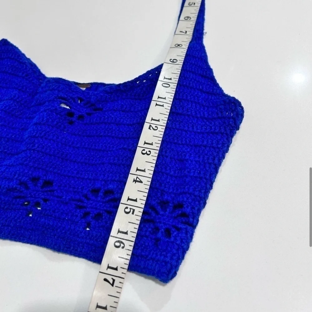 Free people royal blue knitted cropped top size:S